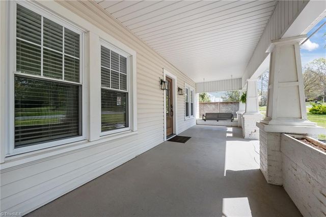 303 E Swannanoa Avenue, Liberty, NC 27298