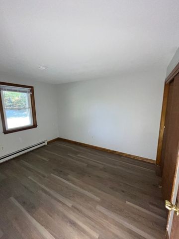 35 School Street 7, Dracut, MA 01826