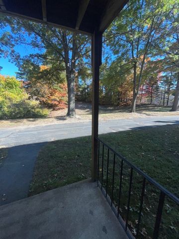 35 School Street 7, Dracut, MA 01826