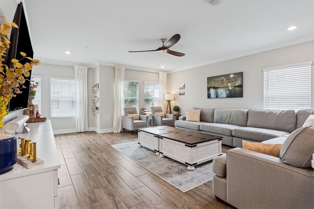 Image 19 of property listing at 5351 BRIDGE STREET 24, Tampa, FL 33611