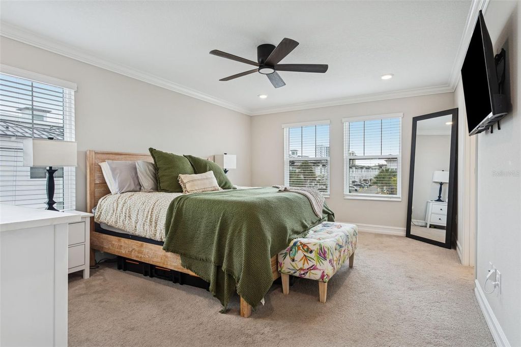 Image 28 of property listing at 5351 BRIDGE STREET 24, Tampa, FL 33611