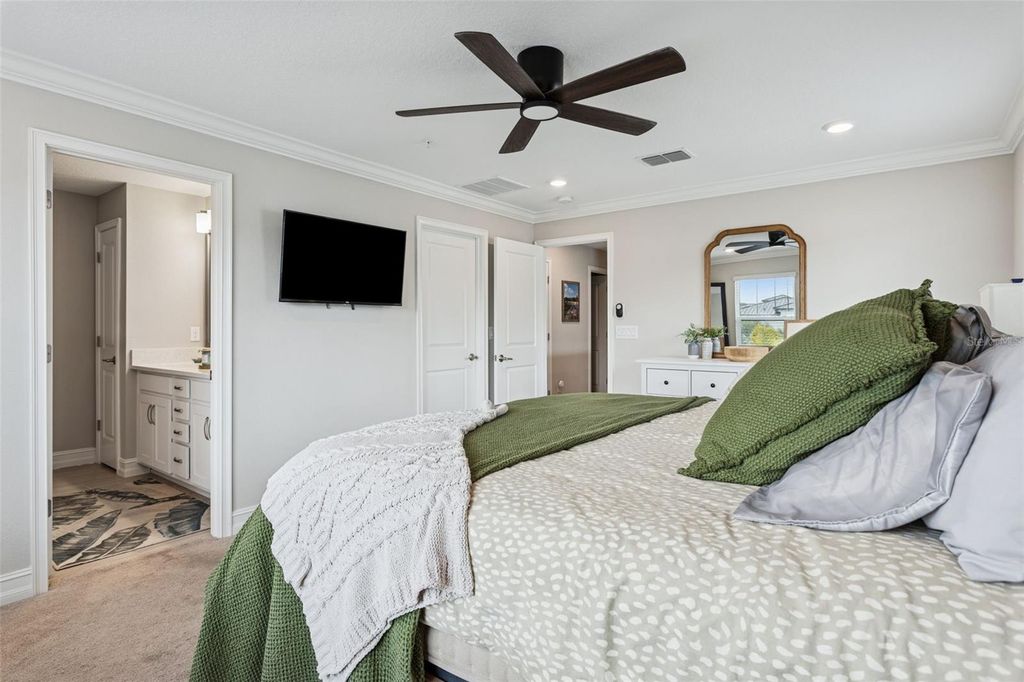 Image 29 of property listing at 5351 BRIDGE STREET 24, Tampa, FL 33611