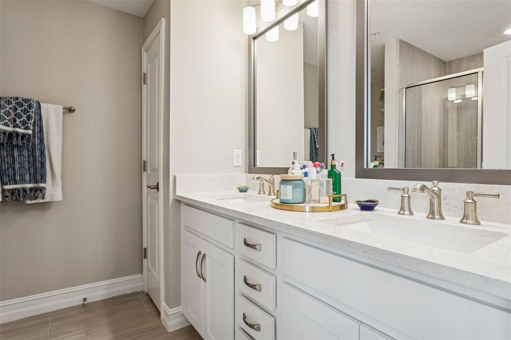 Image 30 of property listing at 5351 BRIDGE STREET 24, Tampa, FL 33611