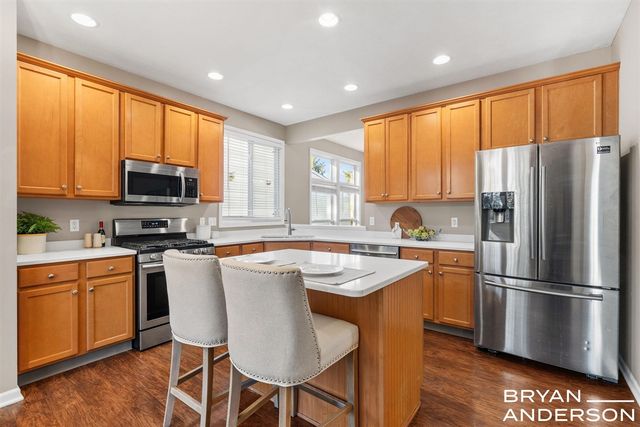 5984 Mill Point Court, Kentwood, MI 49512