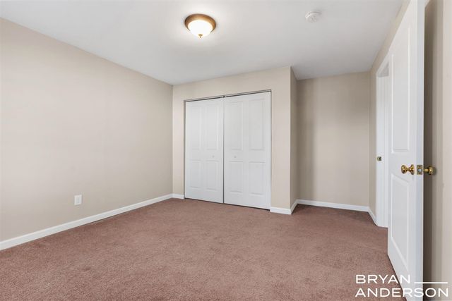 5984 Mill Point Court, Kentwood, MI 49512