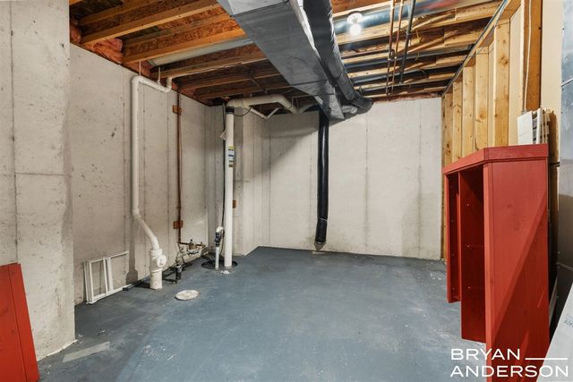 5984 Mill Point Court, Kentwood, MI 49512