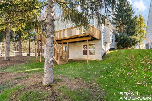 5984 Mill Point Court, Kentwood, MI 49512