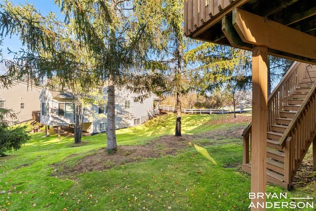 5984 Mill Point Court, Kentwood, MI 49512