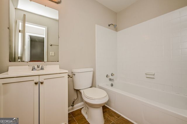 263 Roxbury Drive, Riverdale, GA 30274