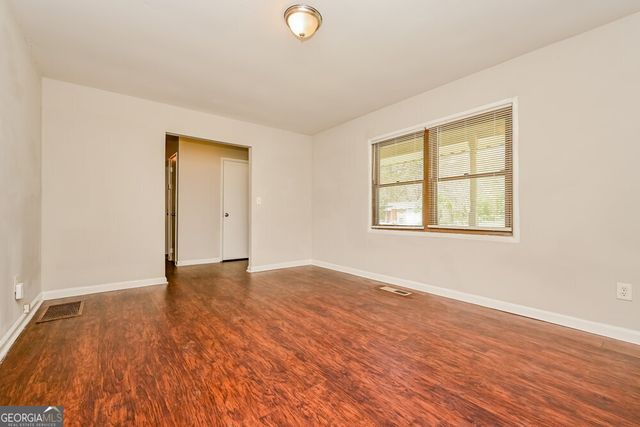 263 Roxbury Drive, Riverdale, GA 30274