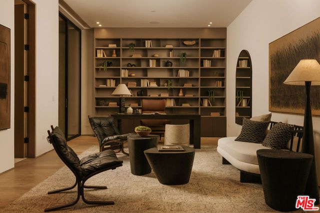 510 N Alpine Drive, Beverly Hills, CA 90210