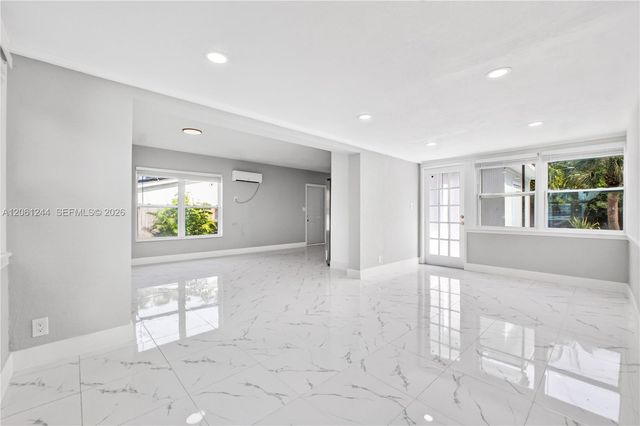 731 NE 16th St, Fort Lauderdale, FL 33304