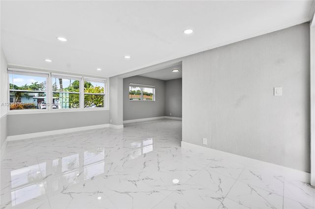 731 NE 16th St, Fort Lauderdale, FL 33304