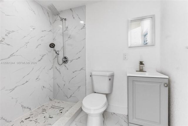731 NE 16th St, Fort Lauderdale, FL 33304