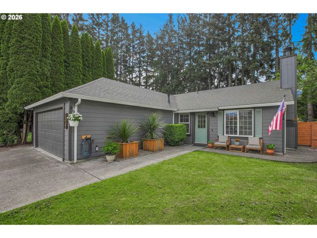 4215 Se ALTHAUS Cir, Troutdale, OR 97060