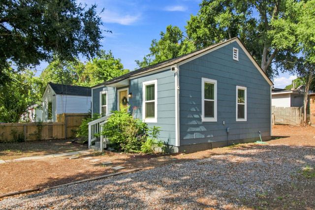2130 Commander Road, North Charleston, SC 29405