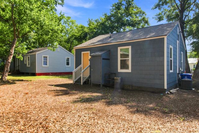 2130 Commander Road, North Charleston, SC 29405