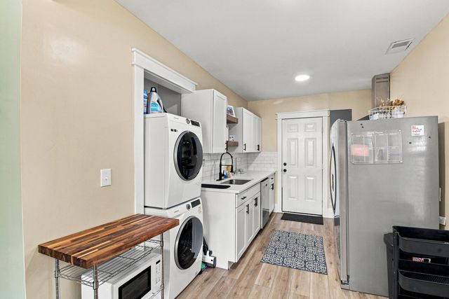 2130 Commander Road, North Charleston, SC 29405