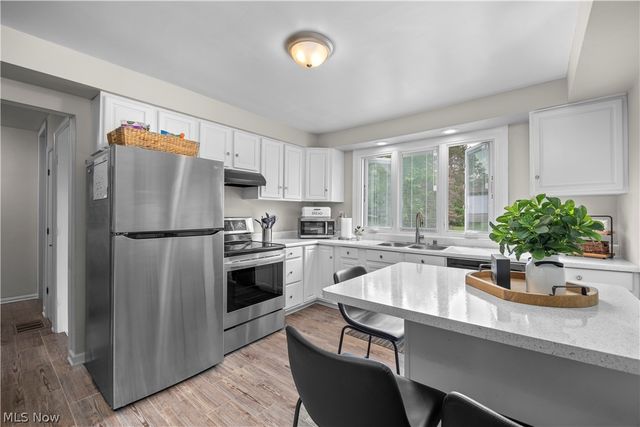 11492 Ridge Road, North Royalton, OH 44133