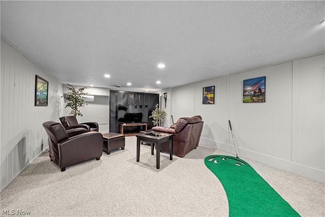 11492 Ridge Road, North Royalton, OH 44133