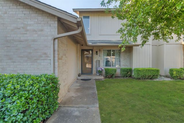 9713 Hefner Village Boulevard, Oklahoma City, OK 73162