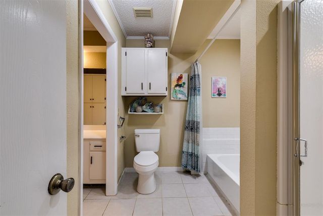 9713 Hefner Village Boulevard, Oklahoma City, OK 73162