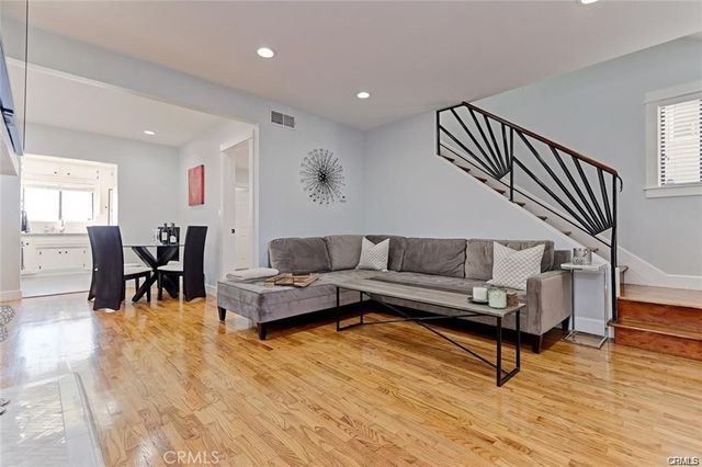 1208 10th Street, Hermosa Beach, CA 90254