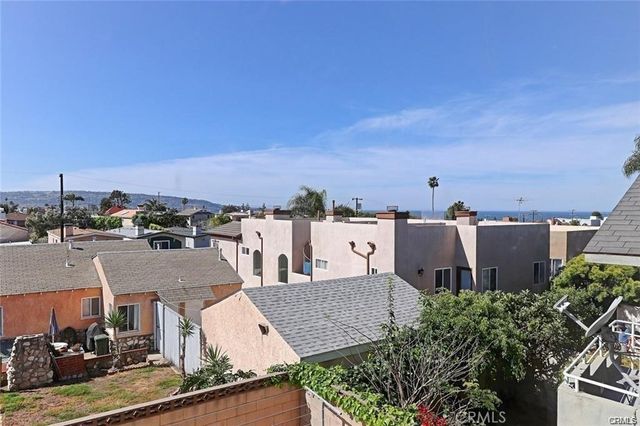 1208 10th Street, Hermosa Beach, CA 90254