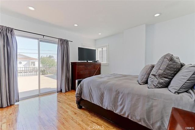 1208 10th Street, Hermosa Beach, CA 90254
