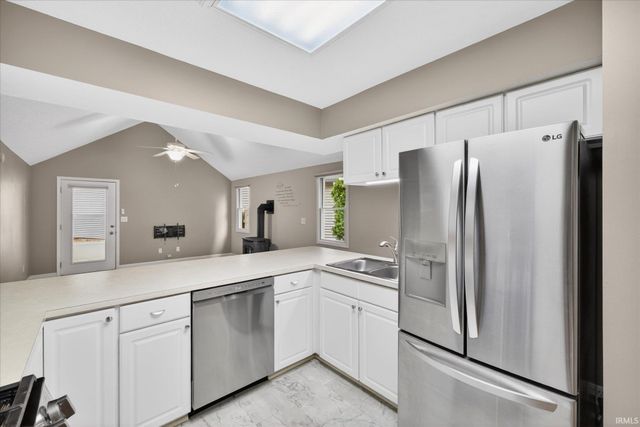 424 W Somersbe Place, Bloomington, IN 47403