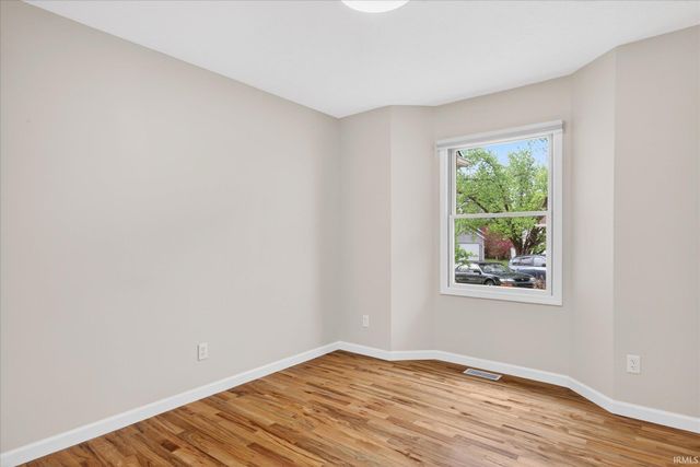 424 W Somersbe Place, Bloomington, IN 47403