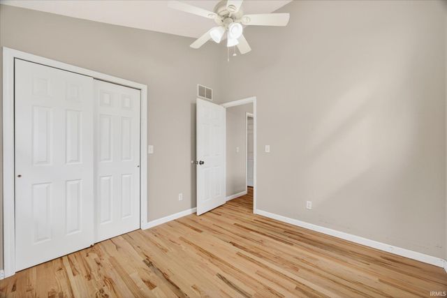 424 W Somersbe Place, Bloomington, IN 47403