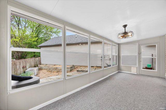 424 W Somersbe Place, Bloomington, IN 47403