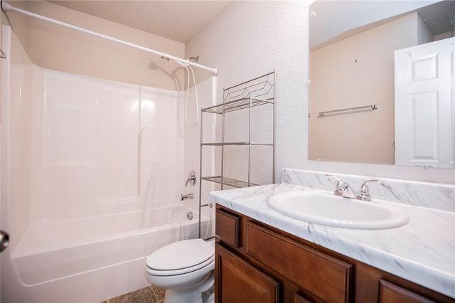 4307 SW Comstock Avenue, Bentonville, AR 72713