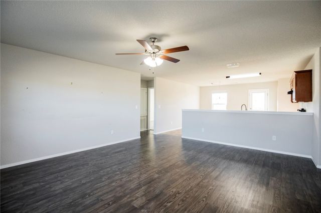 4307 SW Comstock Avenue, Bentonville, AR 72713