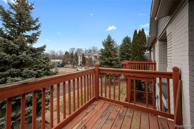 1740 Fort Street 36, Trenton, MI 48183