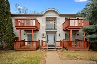 1740 Fort Street 36, Trenton, MI 48183