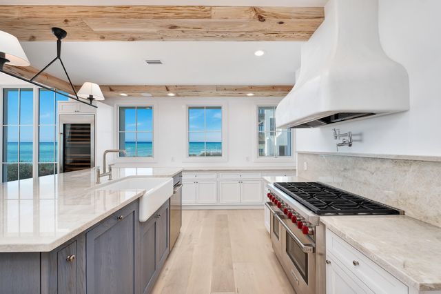 40 Jasmine Circle, Santa Rosa Beach, FL 32459