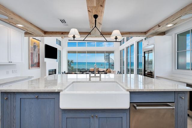 40 Jasmine Circle, Santa Rosa Beach, FL 32459