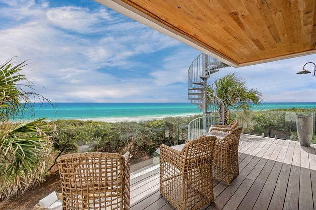 40 Jasmine Circle, Santa Rosa Beach, FL 32459