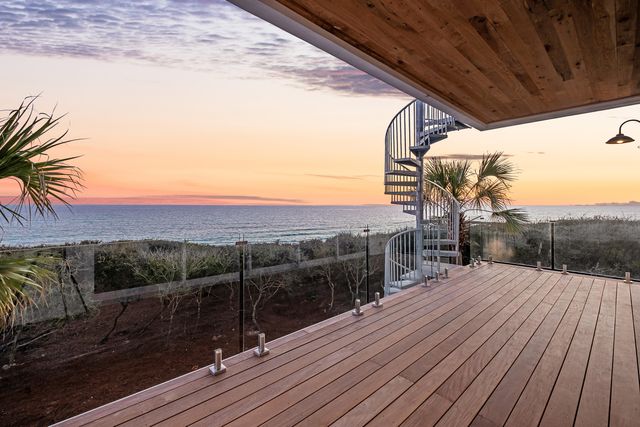 40 Jasmine Circle, Santa Rosa Beach, FL 32459