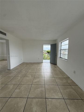 3100 W Flagler St 312, Miami, FL 33135