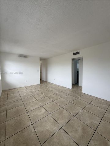 3100 W Flagler St 312, Miami, FL 33135