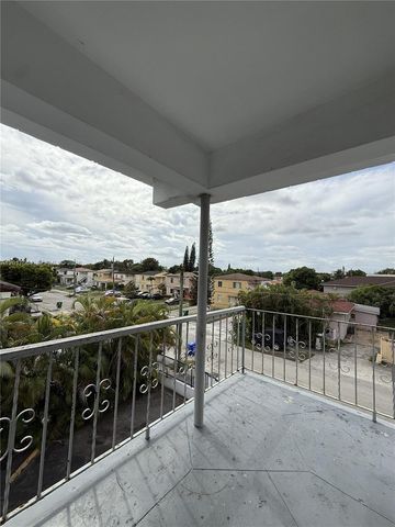 3100 W Flagler St 312, Miami, FL 33135
