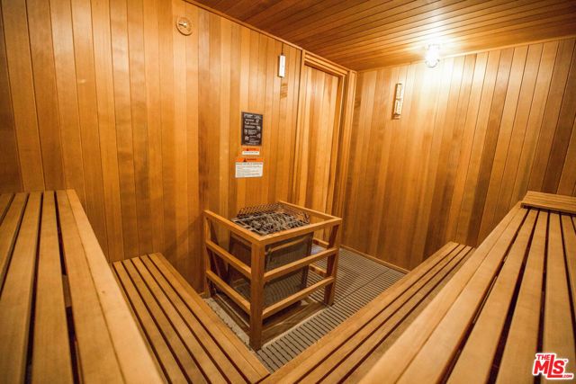 1155 N La Cienega Boulevard 814, West Hollywood, CA 90069