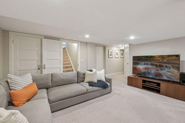 4925 Nicollet Avenue, Minneapolis, MN 55419