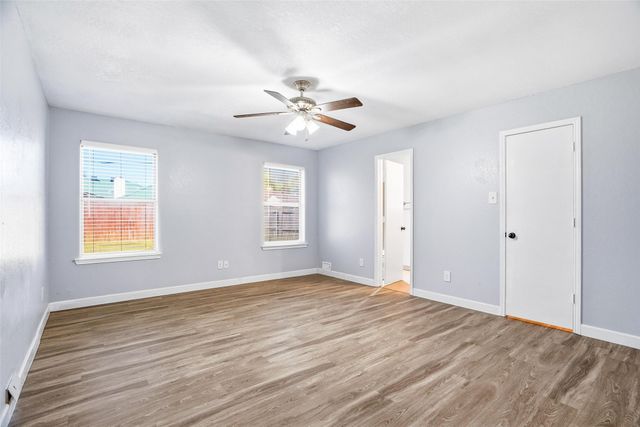 416 Colonial Place, Everman, TX 76140