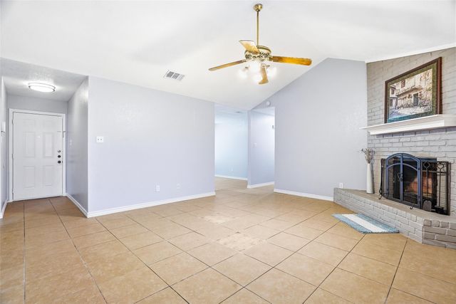 416 Colonial Place, Everman, TX 76140