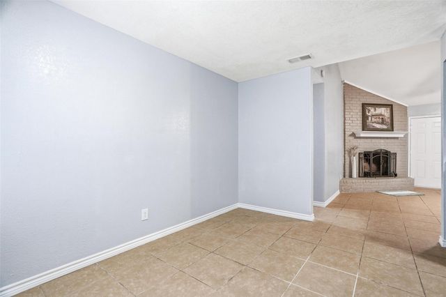 416 Colonial Place, Everman, TX 76140