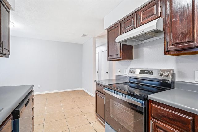 416 Colonial Place, Everman, TX 76140